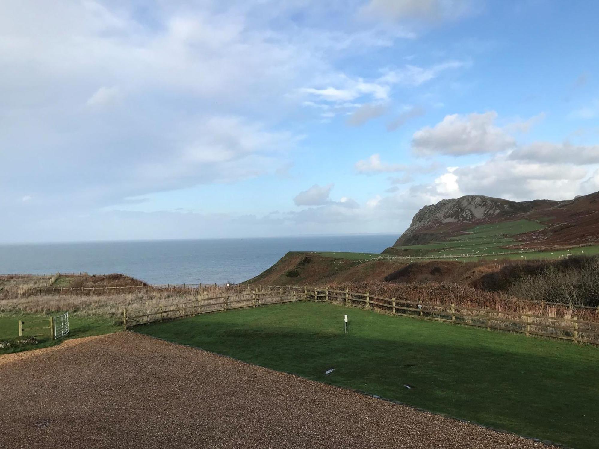 The Haybarn Cottage, Nefyn Bay เนฟิน ภายนอก รูปภาพ