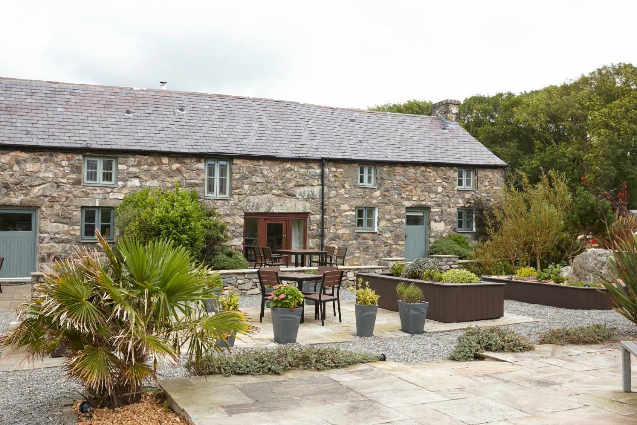 The Haybarn Cottage, Nefyn Bay เนฟิน ภายนอก รูปภาพ