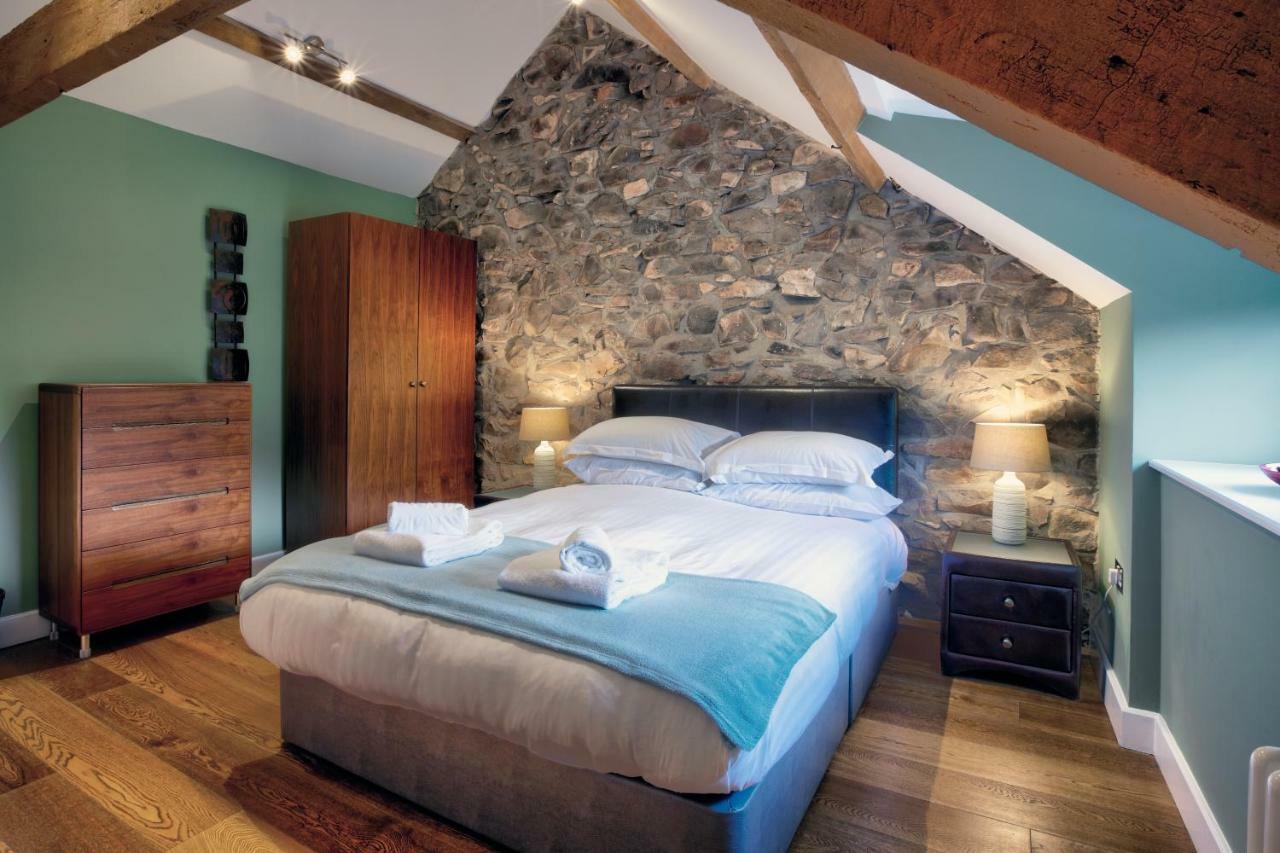 The Haybarn Cottage, Nefyn Bay เนฟิน ภายนอก รูปภาพ
